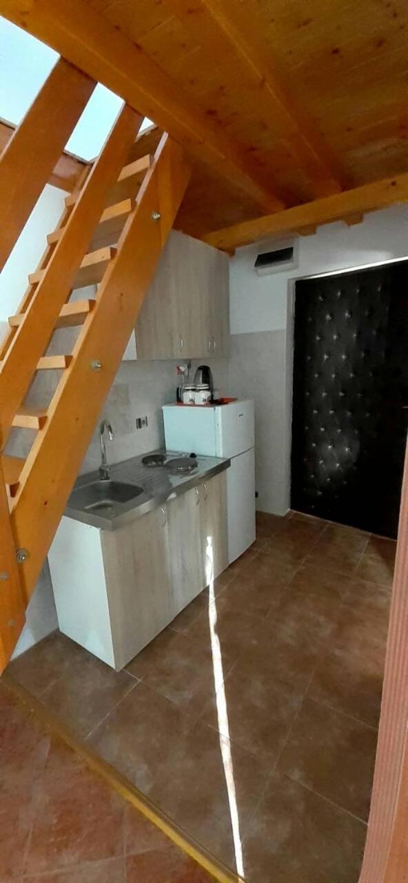 Apartmani M Χέρτσεγκ Νόβι Δωμάτιο φωτογραφία